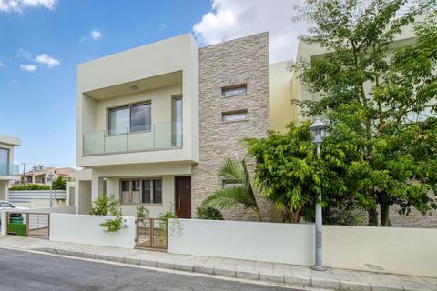 Three Bedroom Detached Villa For Sale in Meneou This part furnished villa is in excellent condition, comprising of kitchen with center island, open plan living and dining area and guest WC on the ground floor. Three bedrooms on the first floor master...