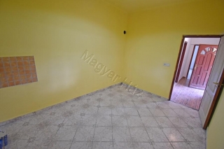 Price: €49.020,00 Category: House Area: 65 sq.m. Plot Size: 1760 sq.m. Bedrooms: 1 Bathrooms: 1 Location: Countryside £42.183 All-in costs, excluding 4% tax The house has recently been renovated. You can move in quickly. The house is built of stone a...