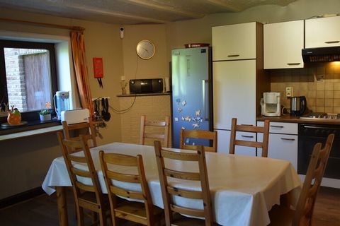 Located in Brûly-de-Pesche, this cottage with 3 bedrooms can house 8 people, making it well-suited for a large family. There is a terrace and private garden where you can spend relaxed holidays. You can go for long walks in the nearby forest at 100 m...