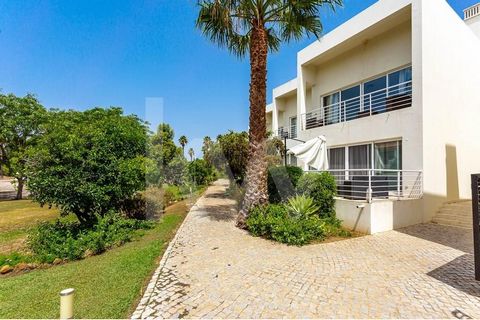 Step into luxury living with this spacious 1-bedroom apartment nestled within a stunning holiday resort in Eastern Algarve. Boasting an array of exceptional amenities including a pool, tennis court, and gym, this apartment offers the perfect blend of...