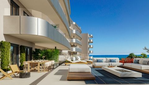 This Torremolinos project has been created to become a new benchmark in residential development on the Málaga coastline, thanks to its innovative architecture and its comprehensive communal areas. These modern apartments offer 1 or 3 bedrooms and the...