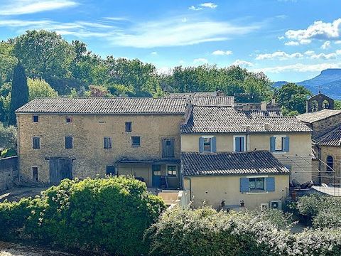 Nestled at the foot of Mont Ventoux, near Malaucène, Lord & Sons presents this sublime property of 554m2, combining a main residence, an independent gîte and an area to renovate, all on a generous plot of 1140m2. This residence offers exceptional pot...