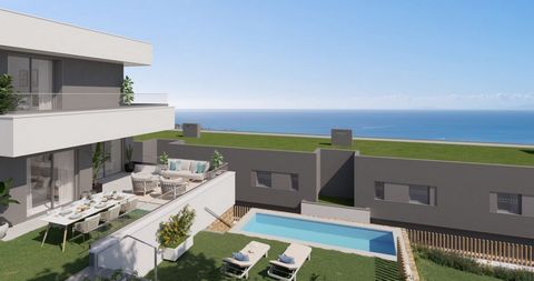 The perfect residential complex for you in Manilva, Malaga spacious homes with a terrace that rise up on a hill, making you feel as if the world is at your feet. From this height, you can take in the Rock of Gibraltar and access all the advantages of...