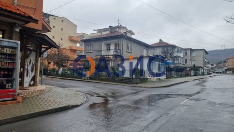 The second floor of a house with a plot of 305 sq. M. Price: 166 000 euro Location: GR. Obzor Rooms: 5 Total floor area: 78 sq. M. Plot area: 305 sq. M. Terrace: 2 Number of floors of the House: 2 No maintenance fee. Payment: 2000 Euro-deposit 100% u...