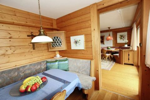 Esta moderna casa de vacaciones se encuentra en el corazón de Bezau en Vorarlberg. Cuenta con 4 acogedoras habitaciones. Esta antigua propiedad tiene capacidad para 8 personas y está cerca de la estación de esquí de Bregenzerwald. También hay bañeras...