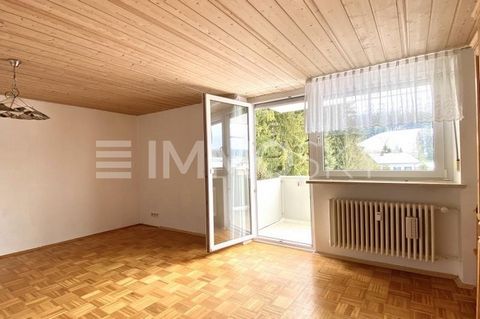 Welcome home! This apartment offers not only a comfortable living space, but also the opportunity to enjoy the Bavarian lifestyle to the fullest. The surrounding nature invites you to take walks and explore, while the idyllic location of Weitnau prov...