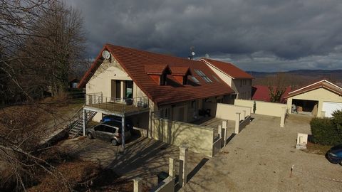 Dpt Ain (01), à vendre ORDONNAZ magnifique appartement T4 de 72 m² avec terrain privatif de 141 m²