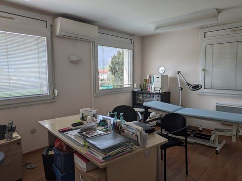 Local/bureau pour ACTIVITE MEDICALE OU PARA MEDICALE à vendre PONTCHARRA (38) 50 m²