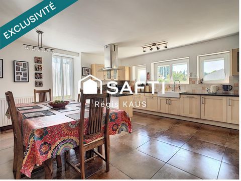 Maison en pierre 3-4 chambres avec piscine, dépendances et jardin paysagé