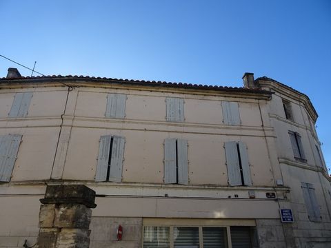 Maison à vendre 6 pièces NERSAC (16)