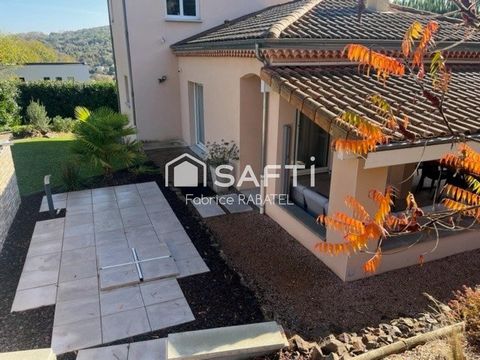 Villa 6 pièces 134 m2