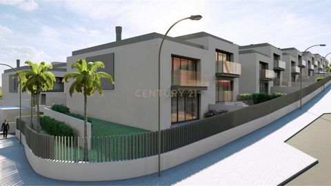 Palm Village Residence Moradias de Luxo em São Domingos de Rana Descubra o exclusivo condomínio Palm Village Residence, localizado em São Domingos de Rana, junto ao limite norte da Parede. Uma zona residencial tranquila no concelho de Cascais, com ex...