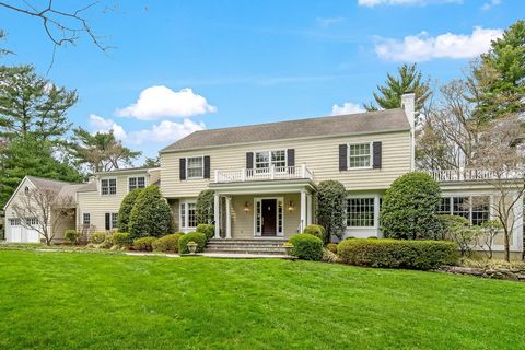 Experience the pinnacle of refined living in this stunning and expansive Center Hall Colonial, meticulously updated to offer modern luxury for today's discerning lifestyle. Nestled on a private corner lot, this magnificent home boasts professionally ...