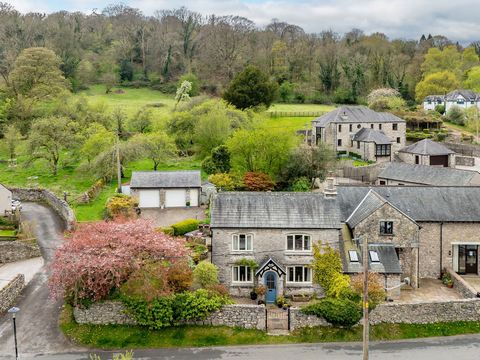 The double fronted cottage has a traditional layout which has been enhanced with a glazed garden room extension along the rear elevation which enables an abundance of natural light to flood the open plan living kitchen, itself offering space to cook,...