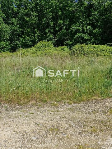 Terrain Constructible Viabilisé ROYAN 4km des plages