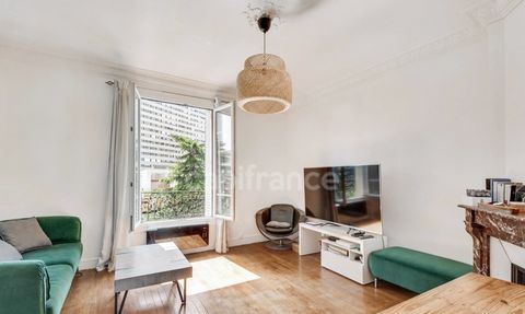 Appartement 3 pièces COURBEVOIE - Secteur Charras : emplacement central et commerçant