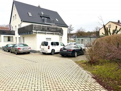 +++ Bitte haben Sie Verständnis, dass wir nur Anfragen mit VOLLSTÄNDIGEN persönlichen Angaben (komplette Anschrift, Rufnummer und E-Mail) beantworten werden! +++ Diese 2-Zimmer-Wohnung im 1. Stock eines sanierten Mehrfamilienhauses aus dem Jahr 1950 ...
