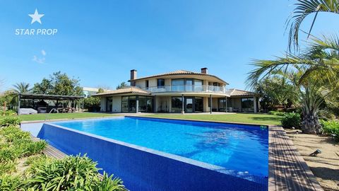 Welcome to STAR PROP, the luxury real estate agency of the Costa Brava, where we are delighted to be by your side in every decision-making process. Our team of experts is ready to meet all your needs and provide you with exceptional service. Today, w...
