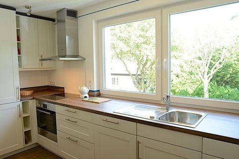 Completely renovated apartment house with sauna, just a few steps from the beautiful Wyker Südstrand. The holiday apartment is modern and very tastefully furnished and has WiFi and a balcony. Enjoy the mild North Sea climate on Föhr, favored by the G...