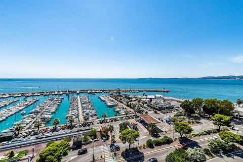 This 109 sqm rooftop apartment occupies the 7th floor of the building, it is increased by a 28 sqm terrace with a view of the sea. The entrance gives direct access to a beautiful living room, composed of a American kitchen open to a dining area. On t...