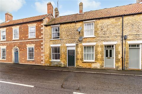 A delightful mid terraced stone cottage with two bedrooms, requiring a scheme of renovation throughout, situated in this sought after Lincolnshire cliff village location. The accommodation comprises a lounge area which leads off the front door with d...