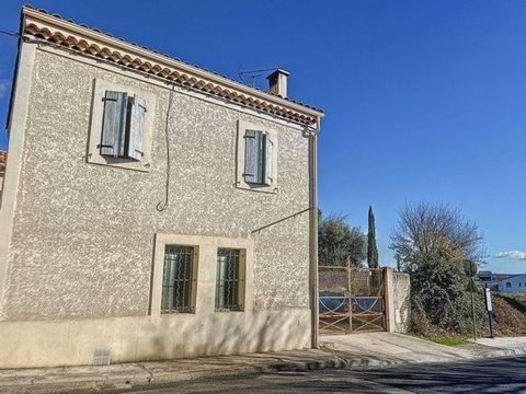 House close to the heart of the village of Saint Génies de Fontedit on a building plot of 570m2, comprising a kitchen living room with an insert fireplace and upstairs a bathroom, a separate toilet, a bedroom and a dressing room. The house has been i...