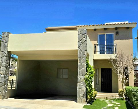 This beautiful 3 bedroom 2.5 bathroom property is located in the Cabo del Mar residential community in Cabo San Lucas a privileged place that offers 24 hour security a refreshing swimming pool and a children's playground for the enjoyment of the whol...