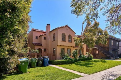 Rare Opportunity to own a Corner lot in one of the most desired zip codes in Los Angeles. This duplex is perfect for a buyer who would like to renovate to their liking while being able to add an ADU for additional income. The ability to build up to 1...