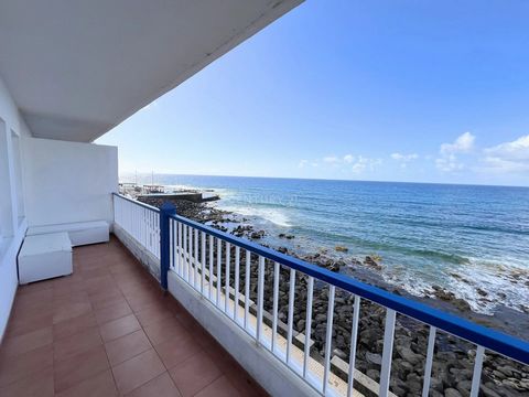 Ontdek de perfecte balans tussen comfort en natuurlijke schoonheid met deze prachtige woning die u de mogelijkheid biedt om uw dromen waar te maken aan zee in het dorp Bajamar, in San Cristóbal de La Laguna, Tenerife. Een volledig gerenoveerd apparte...