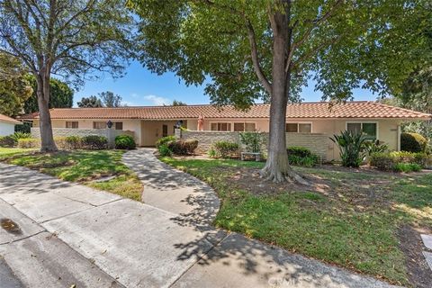 LOCATION-VIEWS-ACCESSIBILITY! (Senior Community - 55+) This Casa Vista Model is very desirable. Spacious living room enjoys the tree-lined views, and opens to dining room and upgraded kitchen with serving bar. All newer appliances. Private primary be...