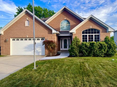 Welcome to 2437 Bel Air Drive in beautiful Glenview, Illinois! This single-family custom home boasts a spacious interior with 3 bathrooms, 5 bedrooms and 3 levels of comfortable living space. Situated on a beautifully landscaped lot, this home offers...