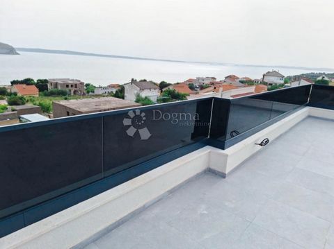 ID CODE: DA100062954 Danijela Stojčinović Asistent u posredovanju Mob: 098/920-6268 Tel: ... E-mail: ... ... />Features: - SwimmingPool - Parking - Garden - Terrace