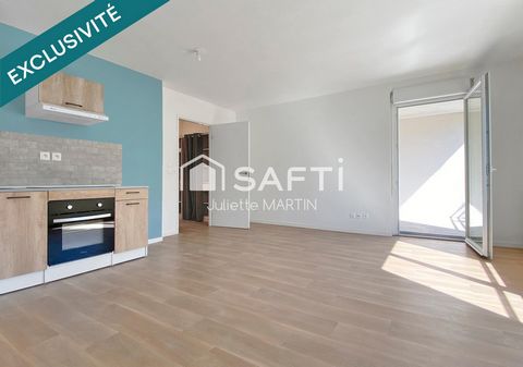 T2 Petit Port, 47m2, terrasse et stationnement.