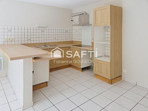 Maison de bourg mitoyenne, 74 m² env deux chambres