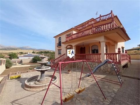 Excellent for investors interested in applying for a Golden Visa, we present this Villa which can be given family or commercial use as a B&B, on an urban plot of 505m2.This spacious Villa boasts 4 levels including a 142m2 build basement. Its Majestic...