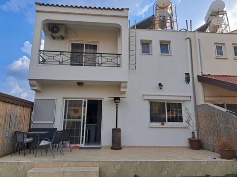 €280,000 For Sale in Pyla, Larnaka: Semi-Detached Villa, Resale, 3 Bedrooms, 160m² Covered Area, 294m² Plot. Located in a quiet area in Pyla with easy access to both Larnaca and Agia Napa. The property features a large garden, air conditioning, a bar...