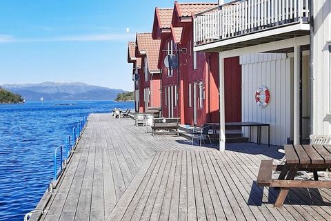 Bjergøy (Furrehytter) a gem in Ryfylke. The holiday apartment is located in a paradise for nature experiences and with great opportunities for boating and fishing. Also excellent for families. Here it is approx. 20 cabins and apartments that are idyl...