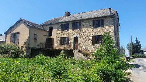 This stone house is located in a small and quiet village. It benefits from a South exposure and has a plot of almost 800 m² . A beautiful stone staircase leads to the living room. The kitchen is an extension of the living room, as well as a shower ro...