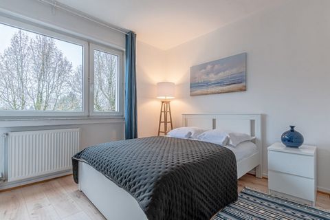 You will stay in an apartment located opposite the old Terville church, transformed into a media library. Its location is ideal for teams on mission at the Cattenom power plant, 25 minutes by car from Metz and Luxembourg. Just 5 minutes away by car i...