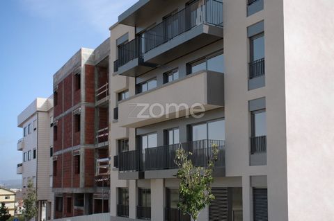 Identificação do imóvel: ZMPT566140 Brand New 3-bedroom Apartment, located in the Sernandes Development, on Sernandes Street, in Gervide, parish of Oliveira do Douro. With the following features: Apartment with an area of 115.26m2. Located at ground ...