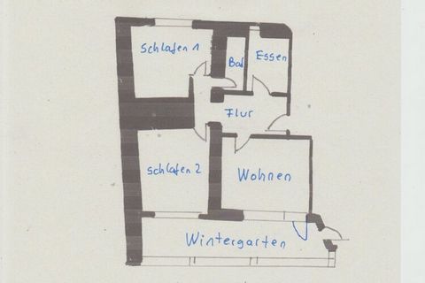 Este apartamento tiene un tamaño de 84 m² y está equipado con 2 habitaciones dobles. Está ubicado en la planta baja y consiste en una sala de estar con un juego de sofá, un nuevo comedor y televisión por satélite, así como una cocina separada y un gr...