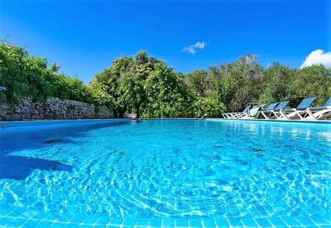 MENORCA IS A NEARBY PARADISEDiscover an exclusive country house in the charming Camí d'en Kane, where accessibility meets maximum privacy. Its location allows easy access to both the North and South coast beaches. Tranquility prevails in this serene ...