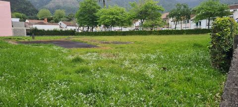 Welcome to the heart of the tourism capital of the Azores! This building land is located in the center of Furnas, offering a unique investment opportunity in one of the most sought after areas of the archipelago. With a privileged location, this land...