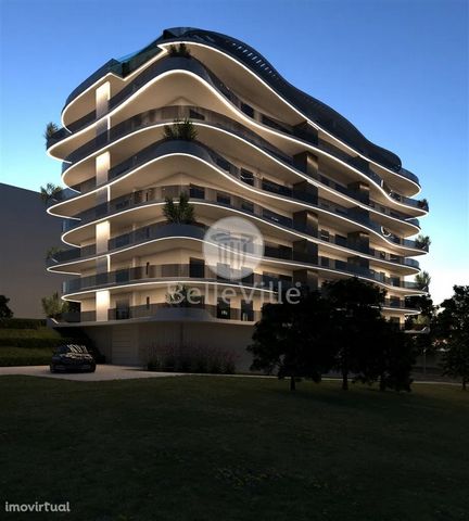 New apartments under construction in Fraião - Braga. Building consisting of 37 apartments consisting of 10 floors, sub-basement and basement for garages located in Lugar da Gandra, Lote 3/4, parish of Fraião, municipality of Braga. Seven floors will ...