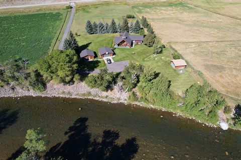 The Boulder River Fly Fishing Retreat is by far the best river frontage property on the market today. Every detail of this remarkable property has been carefully attended to, reflecting the owner's commitment to excellence and showcasing their attent...