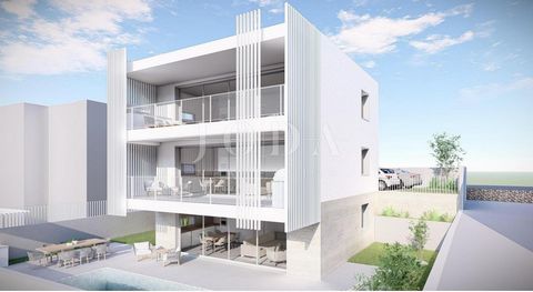 Location: Primorsko-goranska županija, Krk, Krk. A modern apartment on the ground floor of an urban villa in a new building in the center of Krk is for sale. The apartment of 74,71 m2 has a good layout. It consists of an entrance hall, two bedrooms, ...