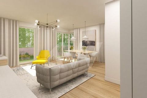 Appartement 1 chambre situé dans un immeuble d'appartements neufs, avec des finitions supérieures à la moyenne, idéal pour investir, car il se trouve à 800 mètres du terminal fluvial de Cacilhas, qui facilite l'accès à la ville de Lisbonne par la mer...