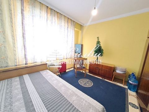 SPACIOUS two-bedroom apartment on the MIDDLE FLOOR - Dobrudzhanski! The apartment is distributed as follows: corridor, living room, TWO bedrooms, kitchen, bathroom, toilet, TWO terraces. The apartment is without modern improvements. A cellar also bel...