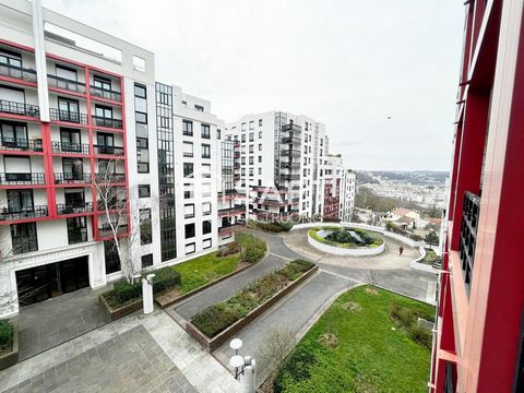 T4 - 101 M2 REFAIT A NEUF - 3 CH DONT 1 SUITE PARENTALE - 2SDE - 2WC - BALCON - CAVE - PARKING