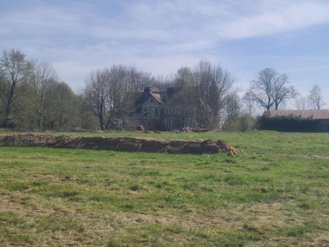 Terrain constructible 1300 m²- Eligible au PTZ